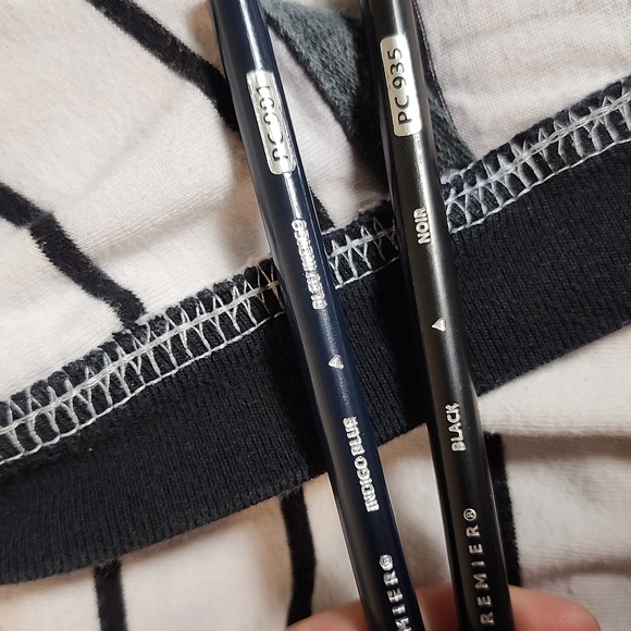 Vest - Picture 6 of 6